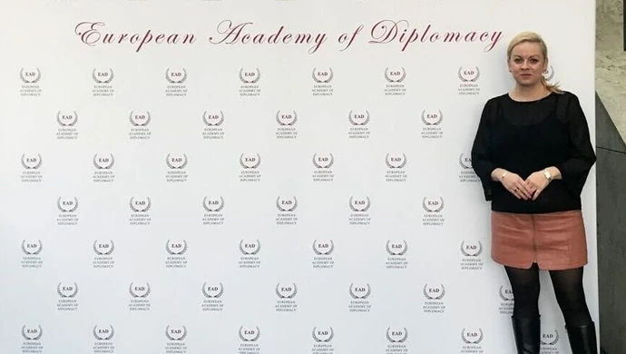 Piotrkowianka wśród trzech Polaków w Wyszehradzkiej Szkole Nauk Politycznych