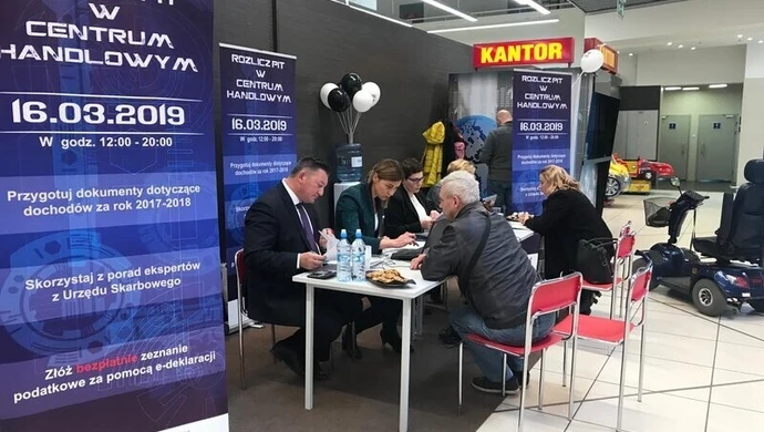 W Focusie i Echo pomagają rozliczyć PIT