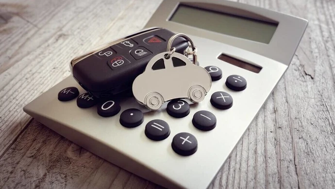 Ile zapłacisz za polisę OC? Wylicz składkę OC on-line!