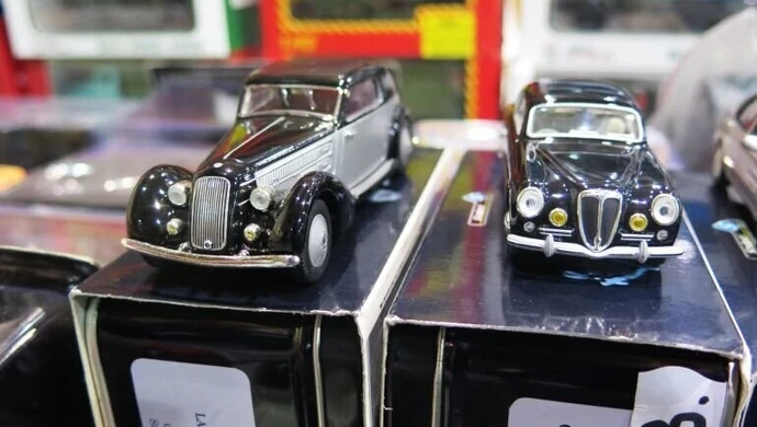 Coś dla modelarzy. Cykliczna giełda w ZSP 4