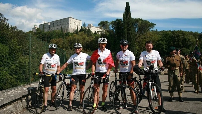 Rowerem do Normandii 