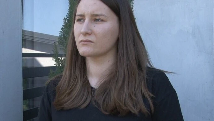 Policjanci nie włączyli kamer podczas interwencji ws. pobitej piotrkowianki. Kobieta uważa, że powinni przeprosić