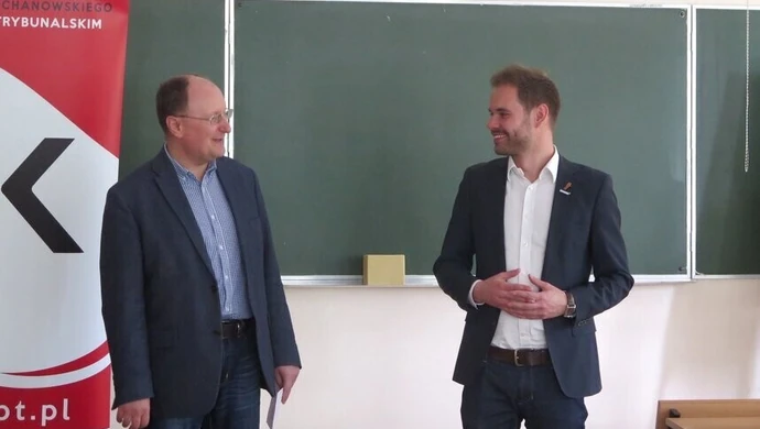 Przedwyborcze debaty polityczne na UJK w Piotrkowie