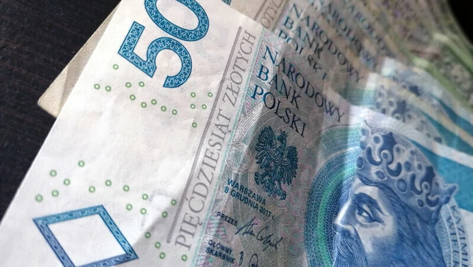 Kredyt gotówkowy przez internet