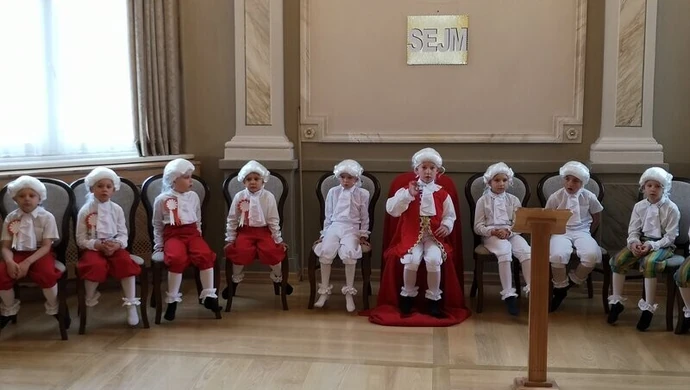 Najmłodsi upamiętnili Konstytucję 3 maja