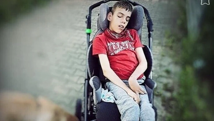 14-letni Tymek z Piotrkowa potrzebuje naszej pomocy