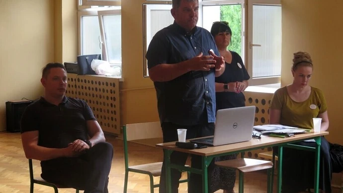 Mieszkańcy Uszczyna będą walczyć z głośnym samolotem