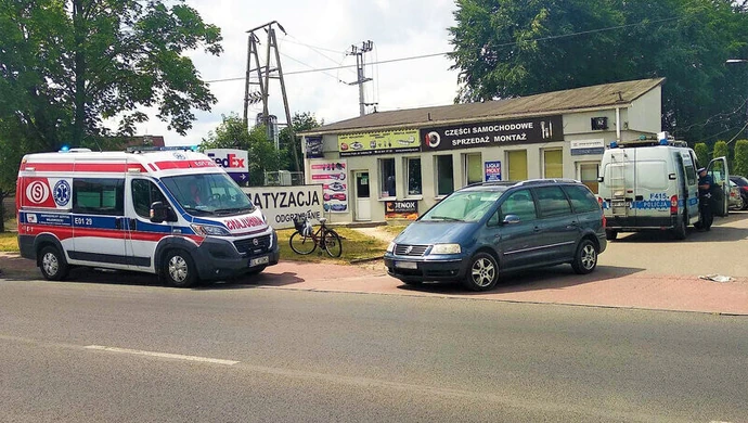 Rowerzystka i piesza poszkodowani w wypadkach