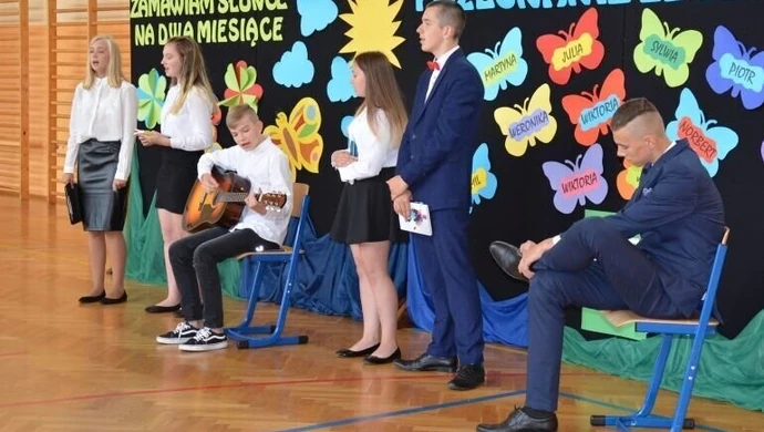 Uczniowie z gminy Grabica rozpoczęli wakacje