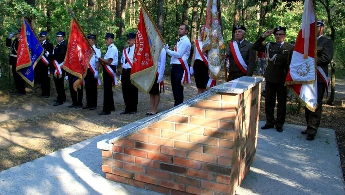 Dzień Walki i Męczeństwa Wsi Polskiej. Uroczystości w gm. Moszczenica