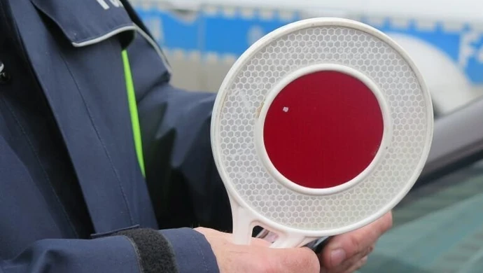 Miał prawo jazdy z... bazaru