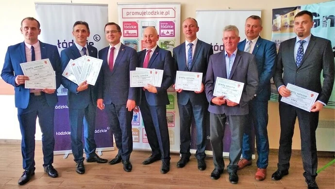 Ponad 300 tys. zł dla sołectw powiatu piotrkowskiego