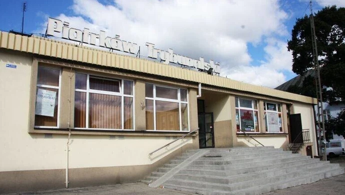 Trwają negocjacje w sprawie dworca PKS w Piotrkowie. Kiedy finał?