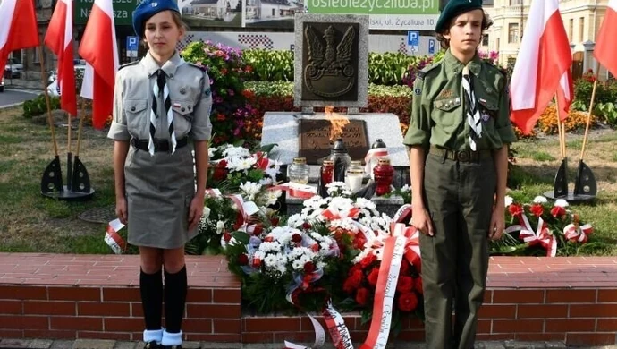 Piotrków oddał hołd powstańcom