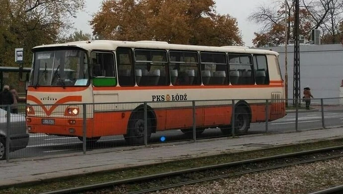 Sprawdź, które połączenia autobusowe powrócą na drogi Łódzkiego!