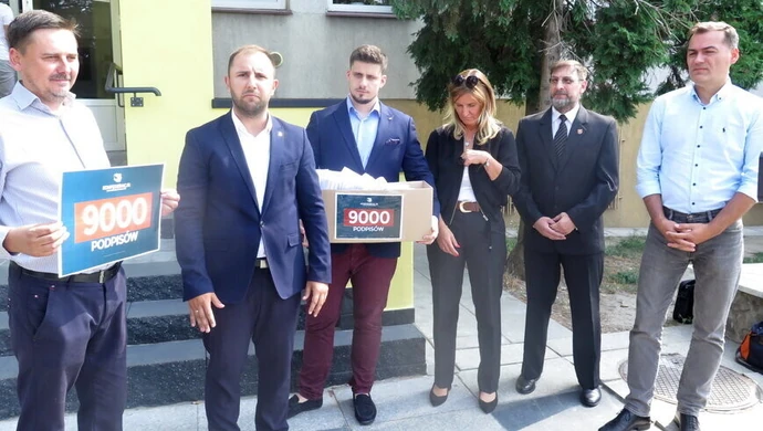 Konfederacja zarejestrowała listę