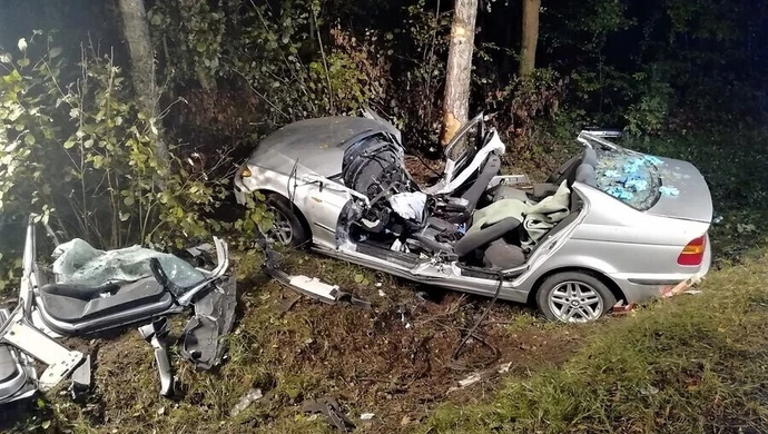 Śmierć na drodze. Nie żyje 22-latek