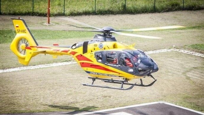 Samochód przygniótł mężczyznę. Wypadek w Wolborzu