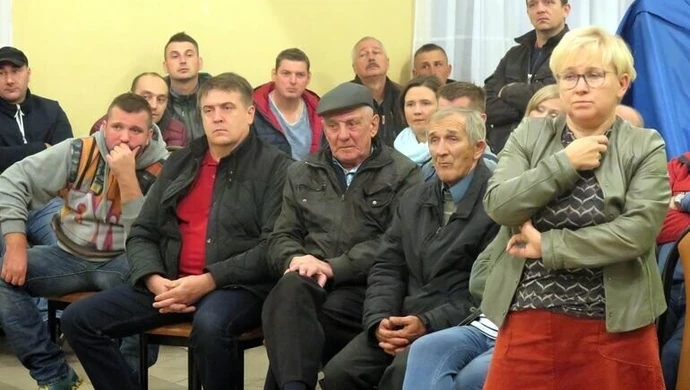 "Nie pozwolę, by ktokolwiek postawił mi kibel koło domu"