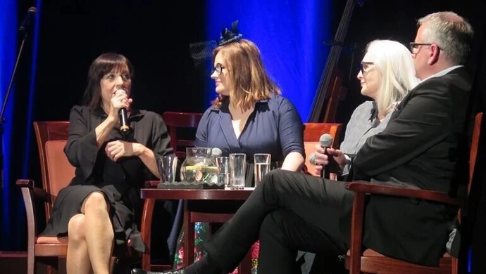 Trybunały Uśmiechu rozpoczęte