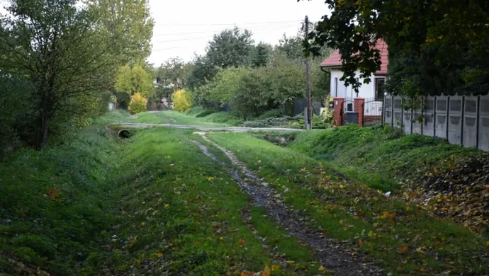 Zamiast wąskotorówki będzie ścieżka rowerowa