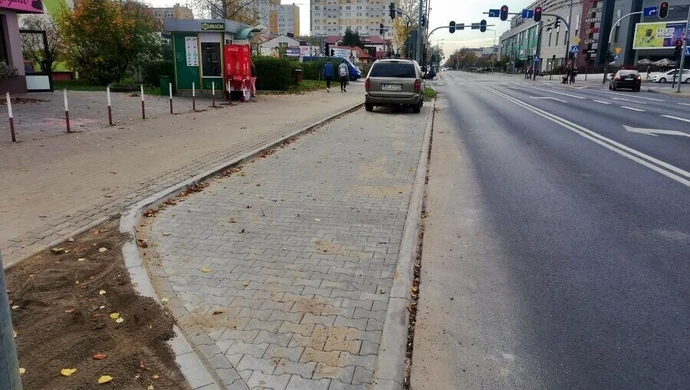 Nowa zatoka postojowa w Piotrkowie