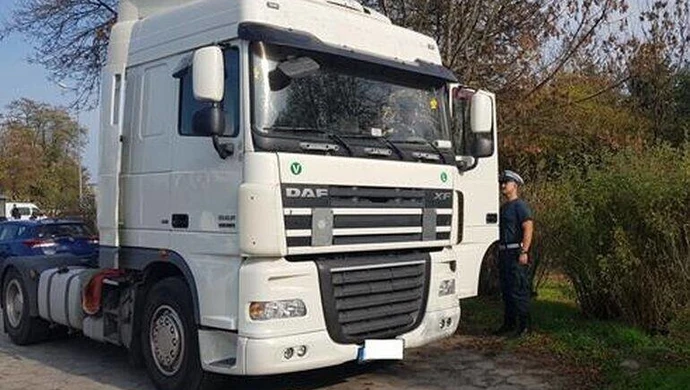 Odpowie za przerobiony tachograf