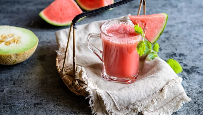 Jak uzupełnić elektrolity domowym sposobem?