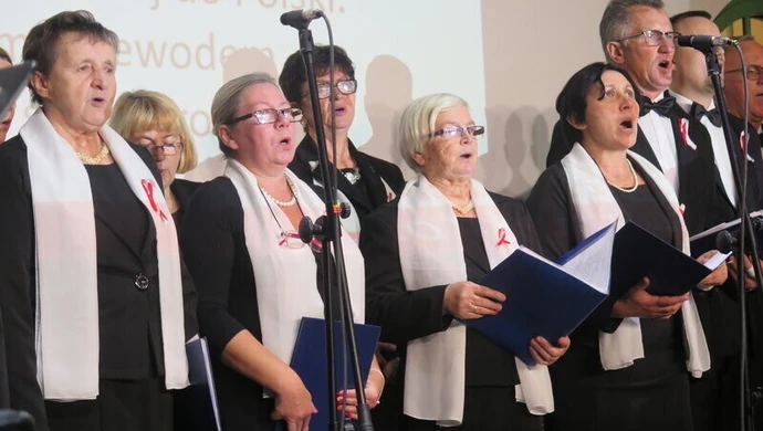 Patriotyczne pieśni rozbrzmiewały w Centrum Idei ku Demokracji