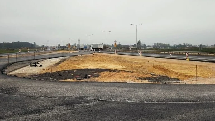 Uwaga kierowcy! Zmiana organizacji ruchu w obrębie węzła Piotrków Trybunalski Zachód