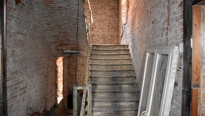 Remontują stare piotrkowskie kamienice, "do wzięcia" będzie 25 mieszkań