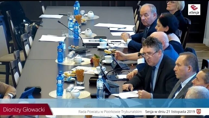 Jak zmniejszyć zadłużenie szpitala powiatowego?