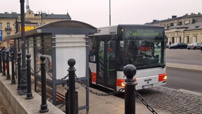 Od niedzieli zmienią się trasy miejskich autobusów