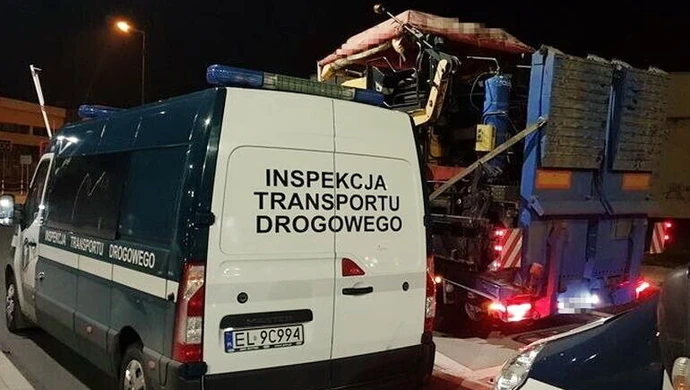 Ciężarówka za ciężka o 10 ton. Przewoźnik zapłaci 25 tys. kary
