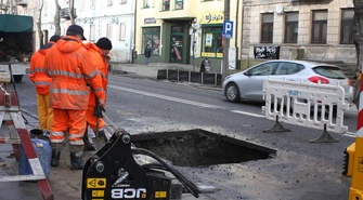 Pęknięta rura już naprawiona