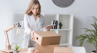 Jak zwrócić nietrafiony zakup kurierem?