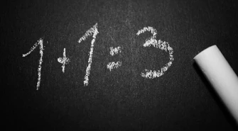 Pięć opłat dodatkowych, o których musisz wiedzieć przed wypożyczeniem samochodu