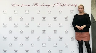 Piotrkowianka wśród trzech Polaków w Wyszehradzkiej Szkole Nauk Politycznych