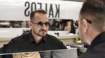 Piotrkowski bloger łamie optyczne tabu