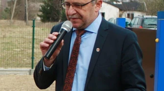 Burmistrz Sulejowa o strajku nauczycieli: "Kurtyna nareszcie opadła" 