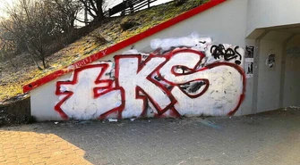 Tunel skazany na bohomazy?