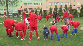 Sprzęt sportowy trafił do dzieci z domu dziecka i pogotowia opiekuńczego