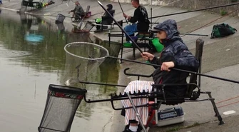 Wędkowali na Bugaju