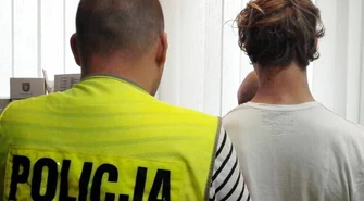 Skakali po samochodach. Grozi im do 5 lat więzienia