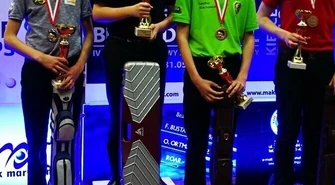 Oskar Jamorski z kolejnym trofeum