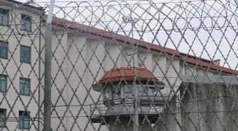 Zmiany w&nbsp;sposobie udzielania widzeń oraz&nbsp;przyjmowania paczek w piotrkowskim Areszcie