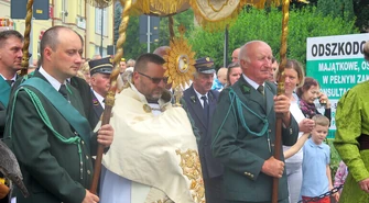 Boże Ciało w Piotrkowie. Procesje na ulicach