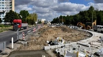 Kolejny etap przebudowy skrzyżowania Dmowskiego/Armii Krajowej