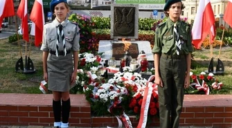 Piotrków oddał hołd powstańcom