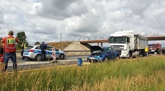 Wypadek na A1. Dwie osoby ranne